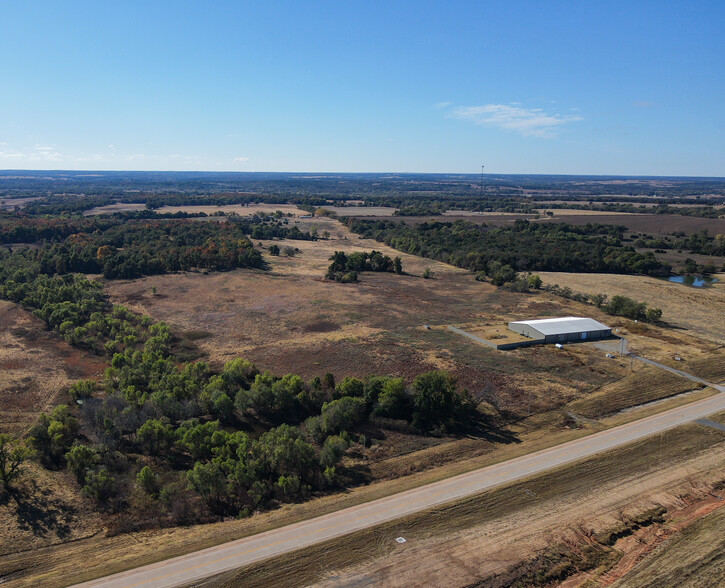 10317 W Highway 33, Coyle, OK à louer - Photo du bâtiment - Image 2 de 22