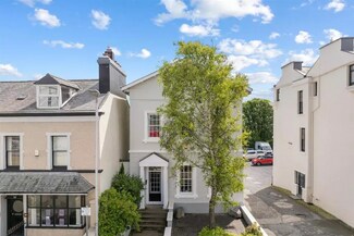 Plus de détails pour Finch Rd, Douglas - Bureau à louer