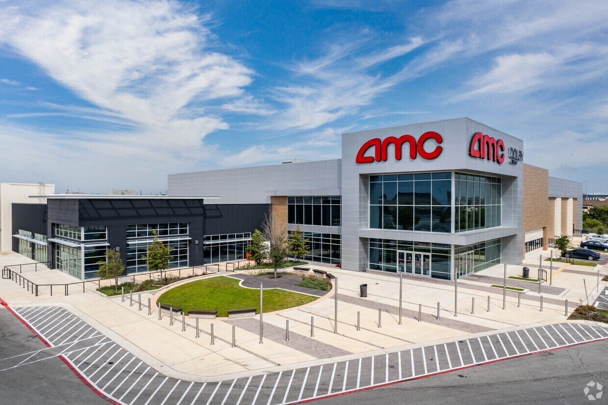 12901 N I-35 Service Rd, Austin, TX à louer Photo du bâtiment- Image 1 de 32