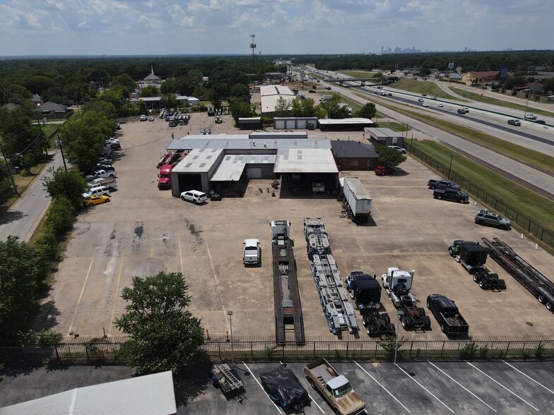 9779 C F Hawn Fwy, Dallas, TX for lease - Building Photo - Image 1 of 11