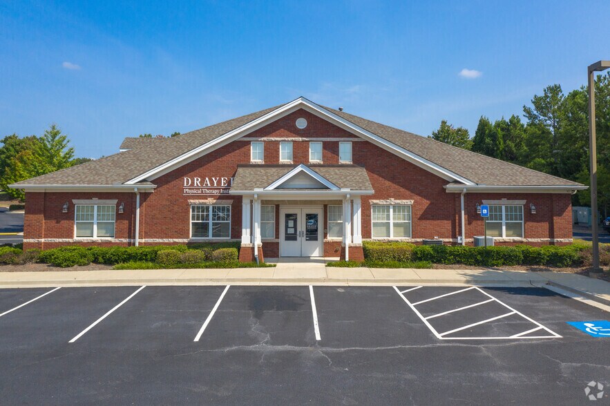 1553 Janmar Rd, Snellville, GA à louer - Photo du bâtiment - Image 2 de 6