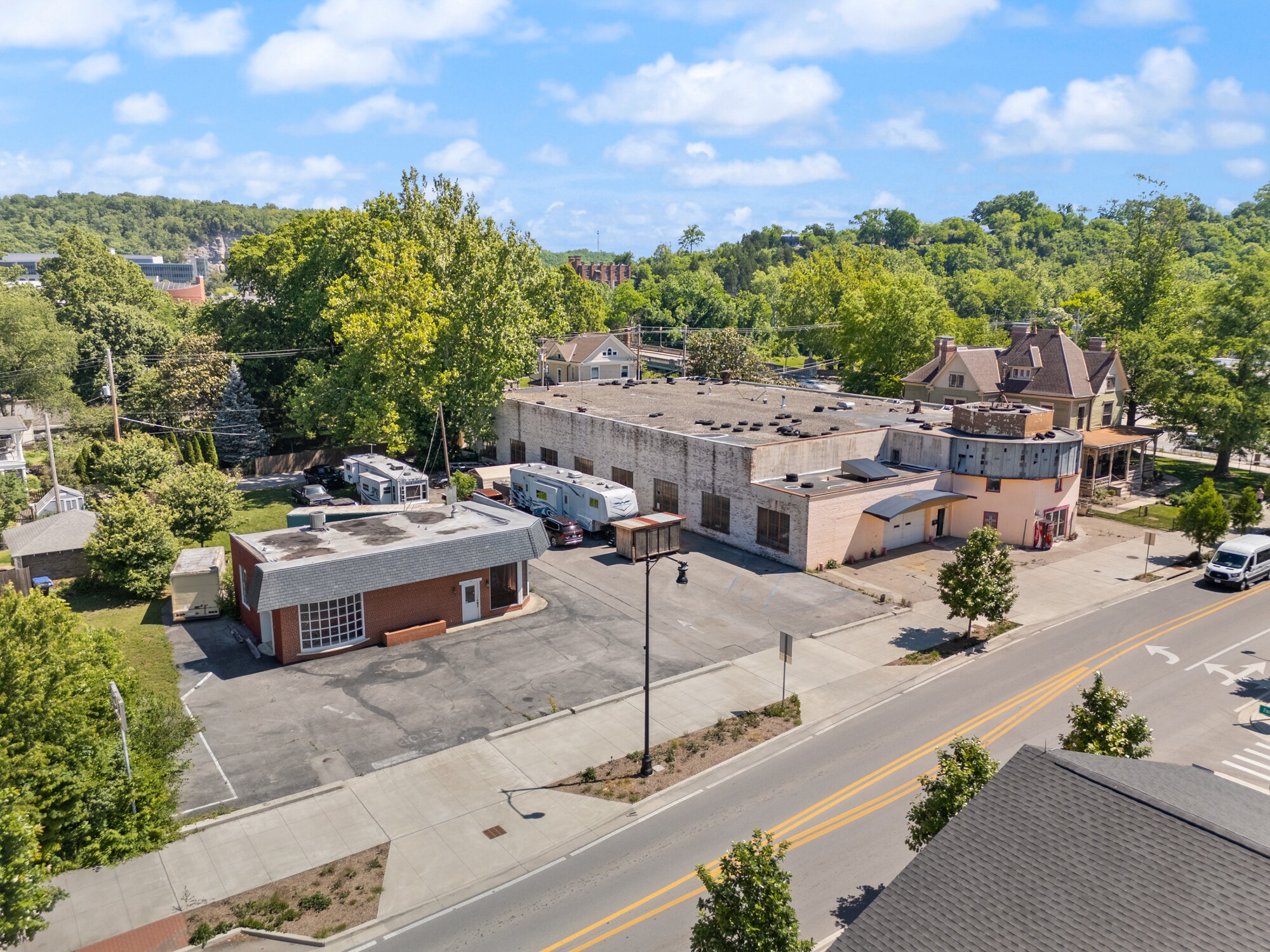 114 W 2nd St, Frankfort, KY for sale Building Photo- Image 1 of 52