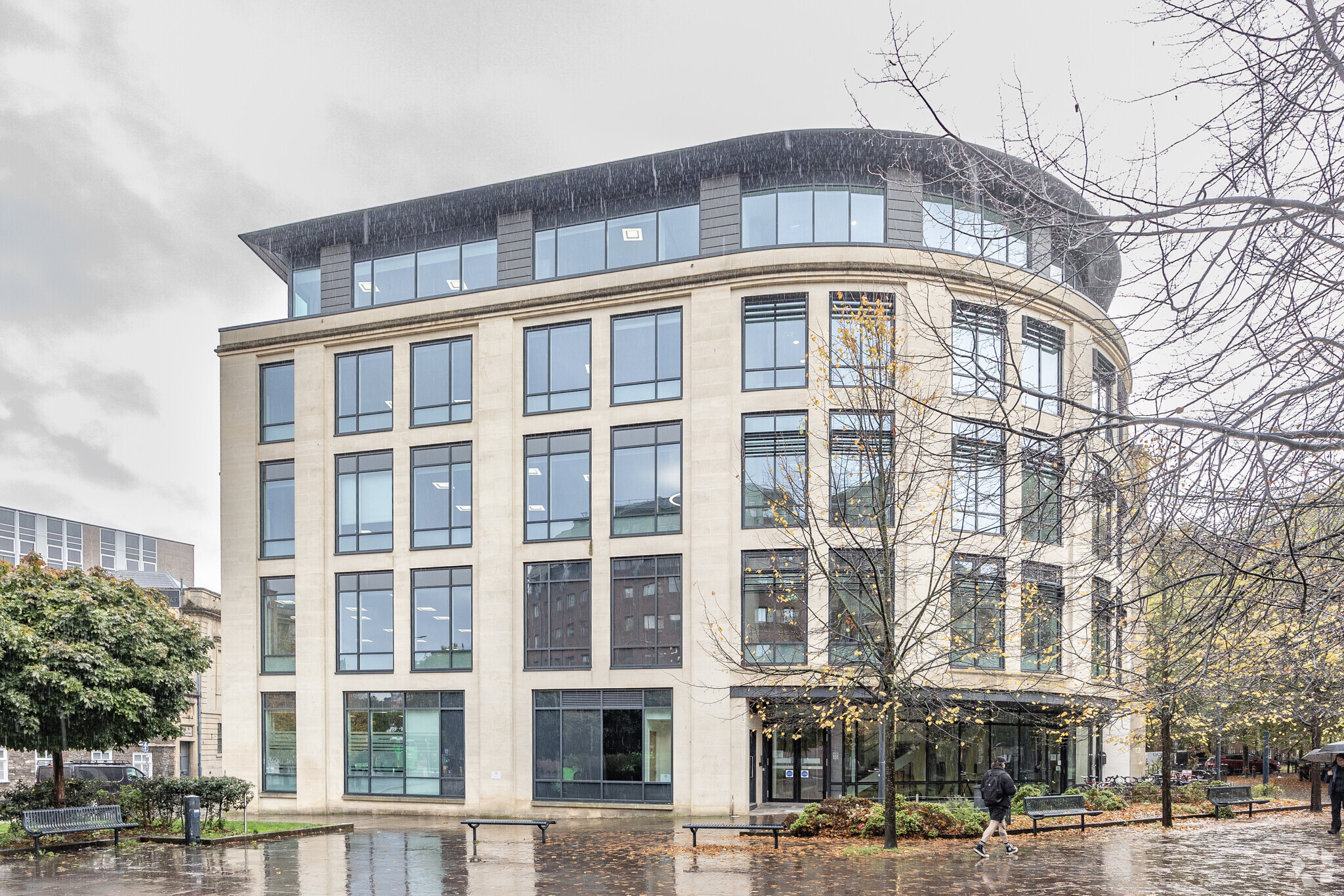 66 Queen Sq, Bristol for lease Primary Photo- Image 1 of 5