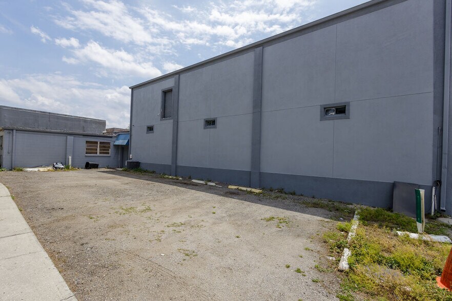 2520 Hansrob Rd, Orlando, FL à louer - Photo du bâtiment - Image 3 de 39