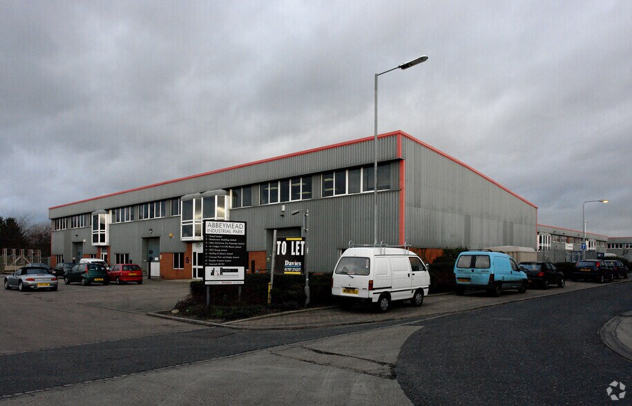 Brooker Rd, Waltham Abbey for lease - Primary Photo - Image 1 of 3