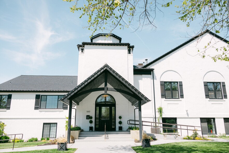 197 E 500 S, Bountiful, UT à vendre - Photo du bâtiment - Image 2 de 14