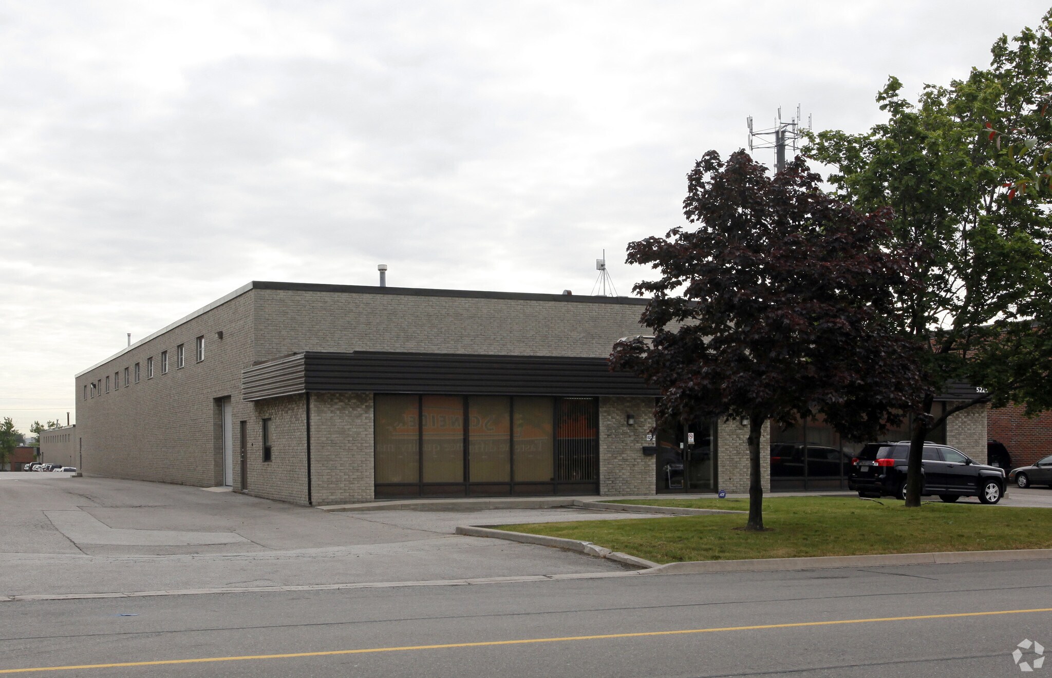 5225 Timberlea Blvd, Mississauga, ON à vendre Photo principale- Image 1 de 1