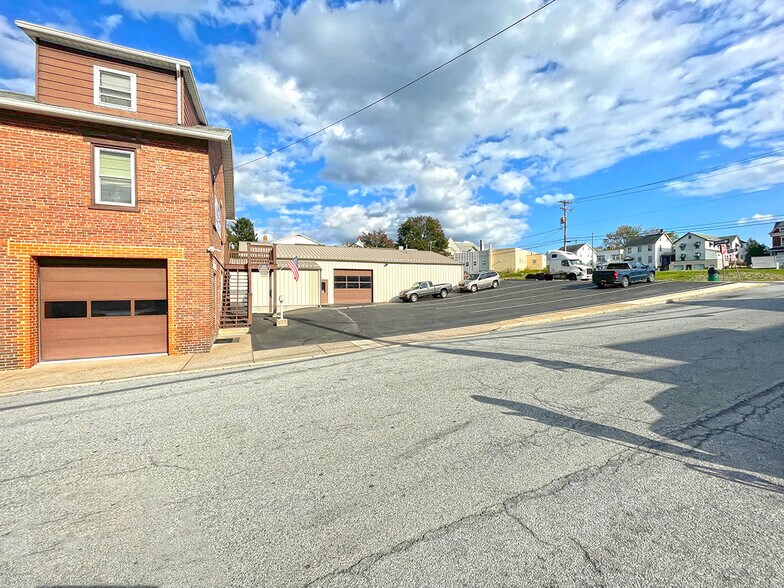 18 N 27th St, Harrisburg, PA for sale - Building Photo - Image 3 of 24