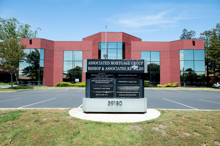 39180 Liberty St, Fremont, CA for sale - Building Photo - Image 1 of 1