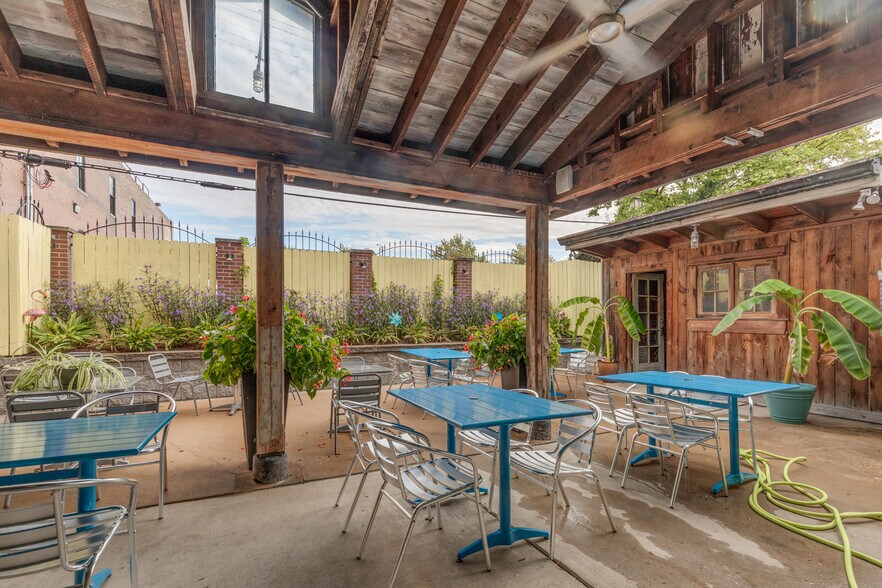 3131 Olive St, Saint Louis, MO à vendre - Photo du bâtiment - Image 2 de 8