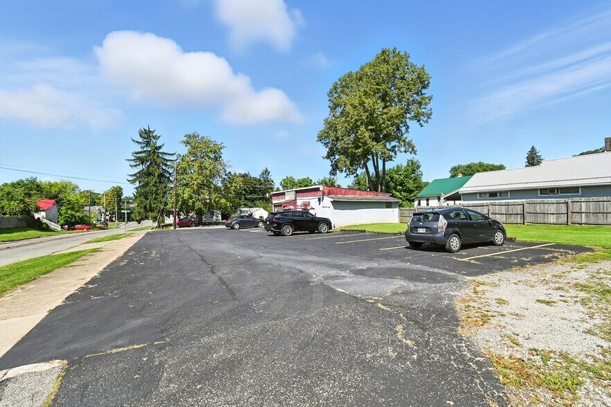 451 Grace St, Mansfield, OH à vendre - Photo du bâtiment - Image 2 de 12