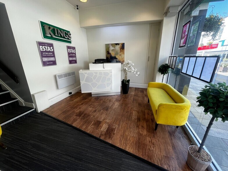 103 High St, Maidenhead à vendre - Photo intérieure - Image 3 de 6