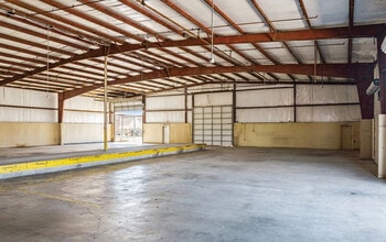 5064 La-311, Houma, LA for lease Interior Photo- Image 1 of 7