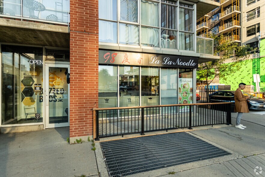 179 George St, Ottawa, ON à louer - Photo du bâtiment - Image 3 de 7