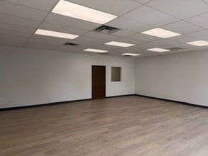 2141 Academy Cir, Colorado Springs, CO for lease Interior Photo- Image 1 of 2