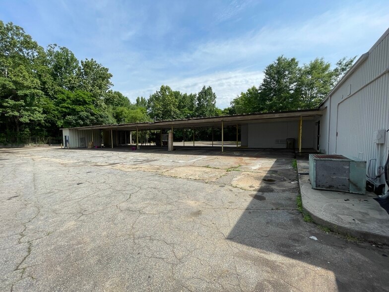 334 Dahlonega St, Cumming, GA à vendre - Photo du bâtiment - Image 2 de 9