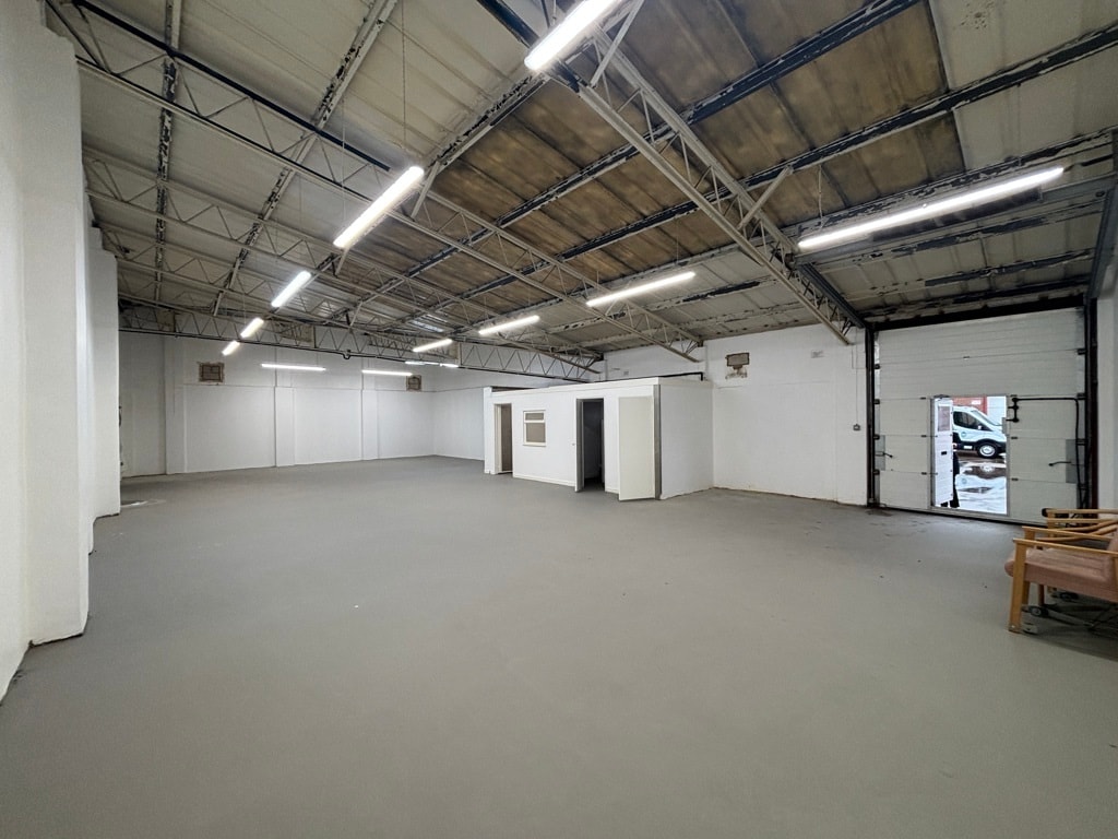 Westbury Clos, Dunstable for lease Interior Photo- Image 1 of 2