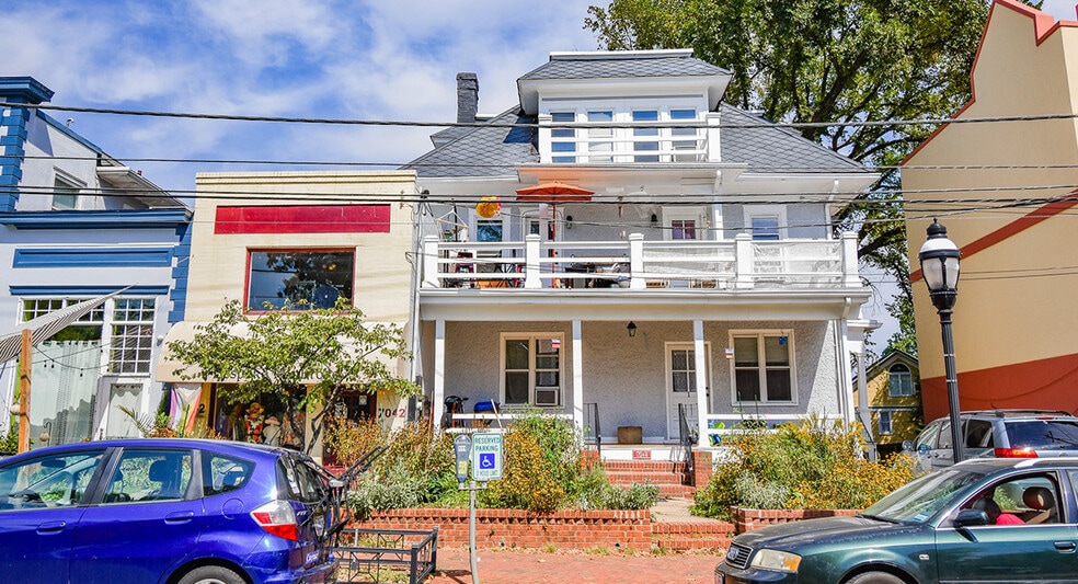 7042-7044 Carroll Ave, Takoma Park, MD for sale - Building Photo - Image 2 of 8