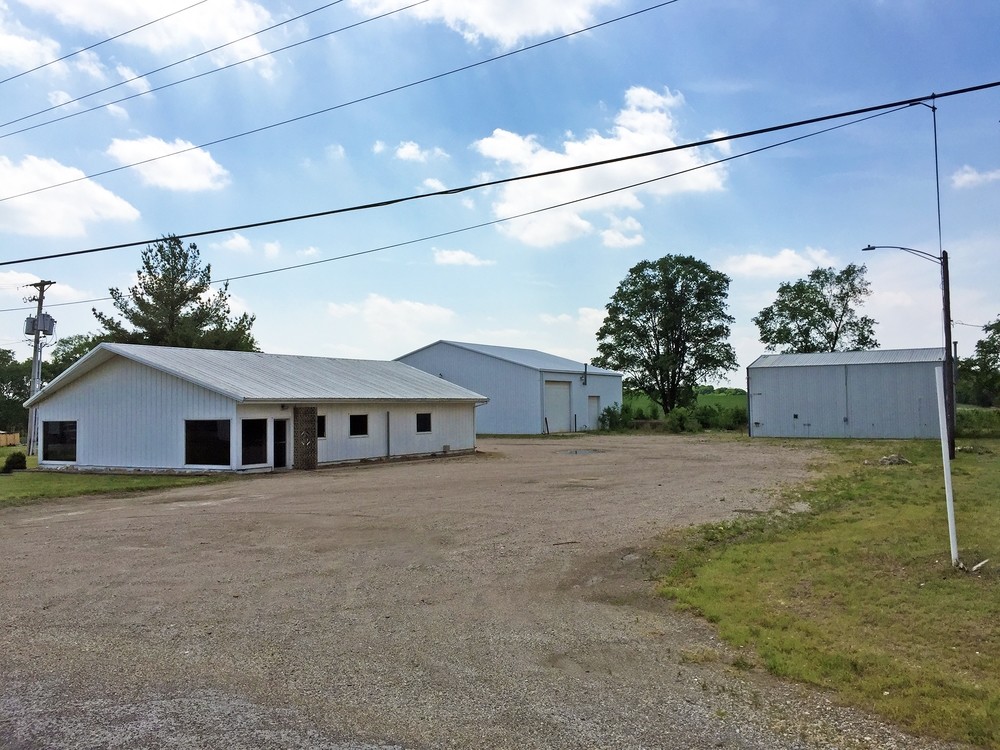 805 S Adams St, Manito, IL for sale Primary Photo- Image 1 of 1