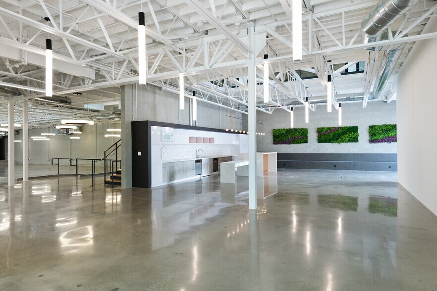 948 N Cahuenga Blvd, Los Angeles, CA for sale - Building Photo - Image 1 of 10