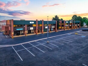 19029 E Plaza Dr, Parker, CO à louer Photo du bâtiment- Image 1 de 1