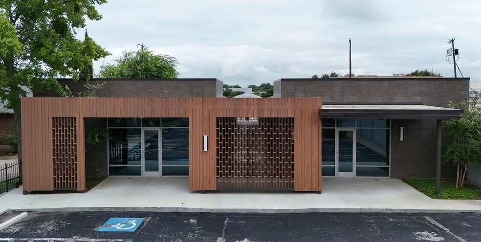 1512 8th Ave, Fort Worth, TX for lease - Building Photo - Image 1 of 10