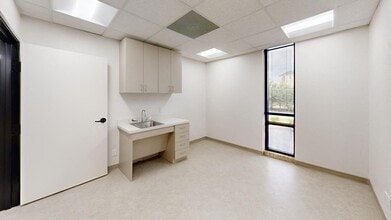 11623 Angus Rd, Austin, TX for lease Building Photo- Image 1 of 3
