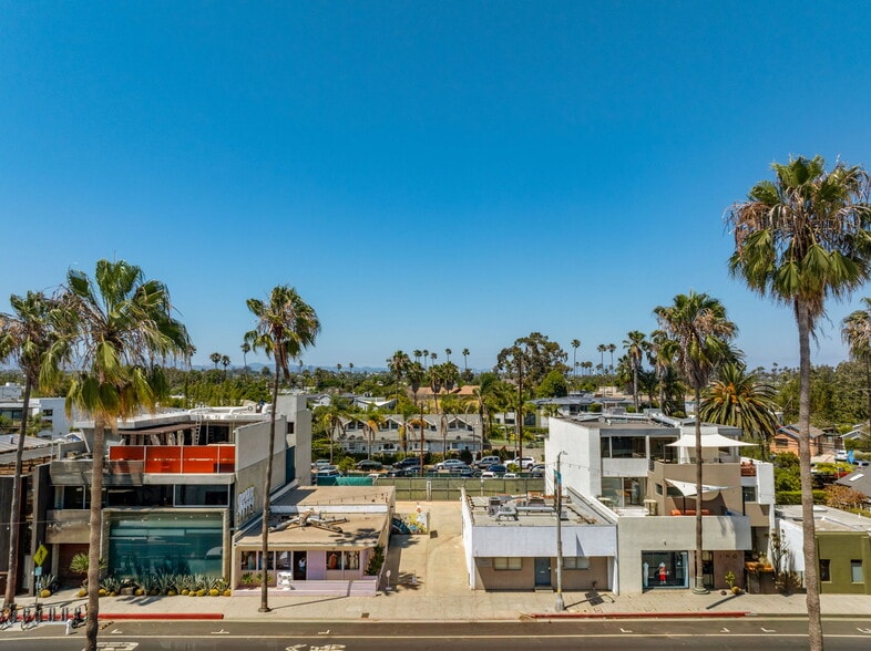 1315-1317 Abbot Kinney Blvd, Venice, CA for sale - Building Photo - Image 3 of 12