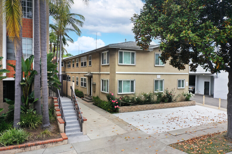 3317-3319 Castle Heights Ave, Los Angeles, CA for sale - Primary Photo - Image 1 of 1