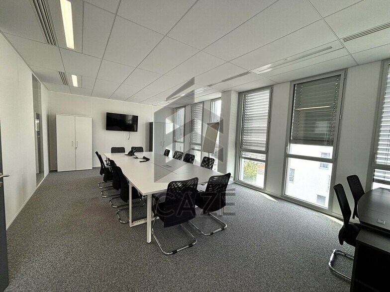 Office in Bordeaux for sale - Interior Photo - Image 3 of 8