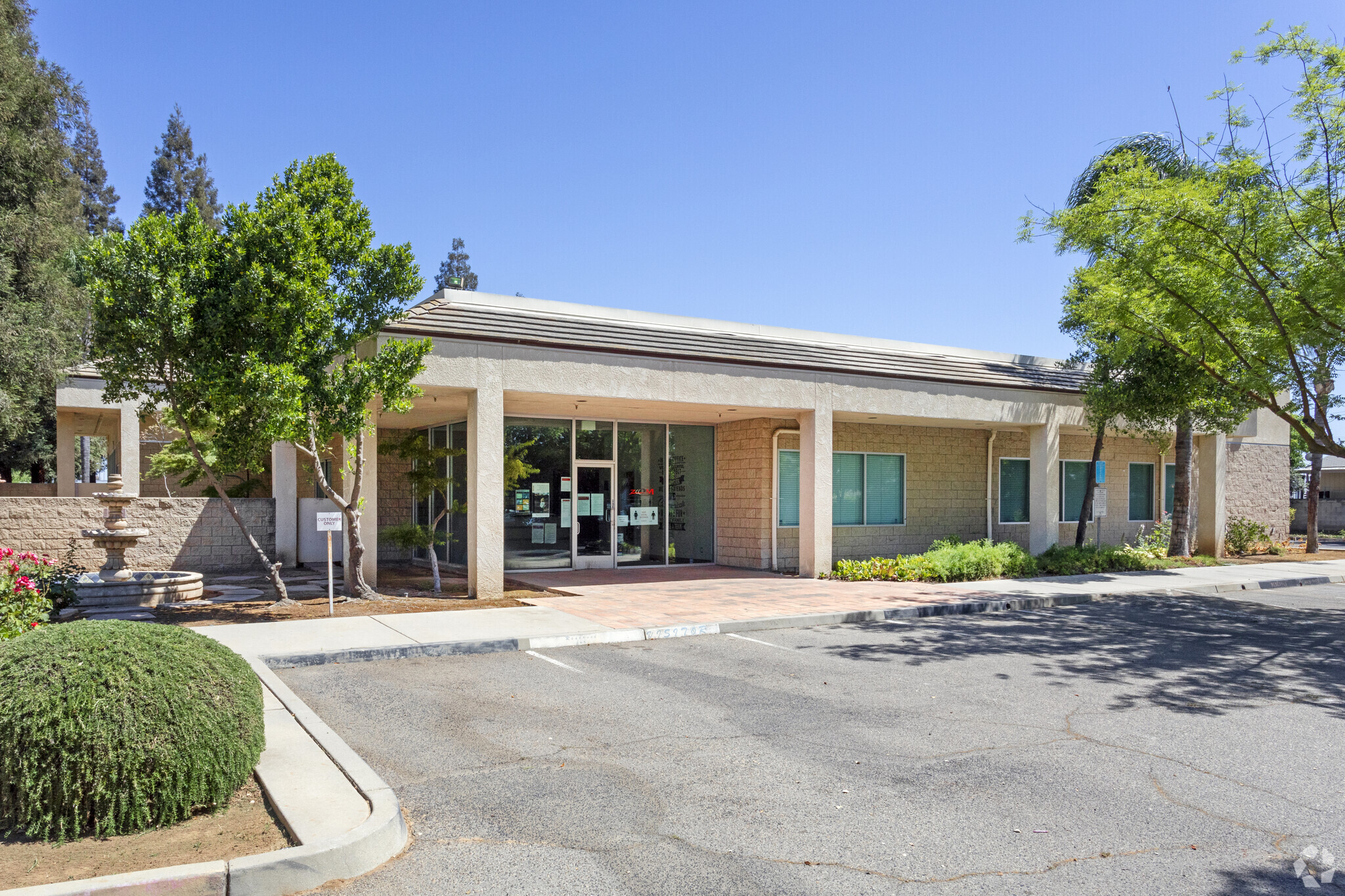 4603 W Jennifer Ave, Fresno, CA à vendre Photo du bâtiment- Image 1 de 1