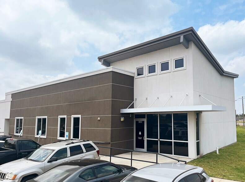 7236 Medical Center Dr, Texas City, TX à louer - Photo principale - Image 1 de 37