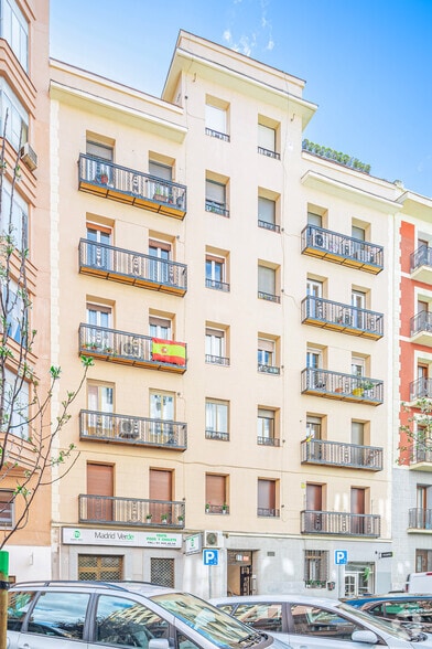 Calle Donoso Cortés, 3, Madrid, Madrid for lease - Primary Photo - Image 1 of 1