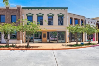 101-203 N OWA Blvd, Foley, AL for lease Building Photo- Image 1 of 11