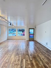 10522 Lake City Way NE, Seattle, WA for lease Interior Photo- Image 2 of 8