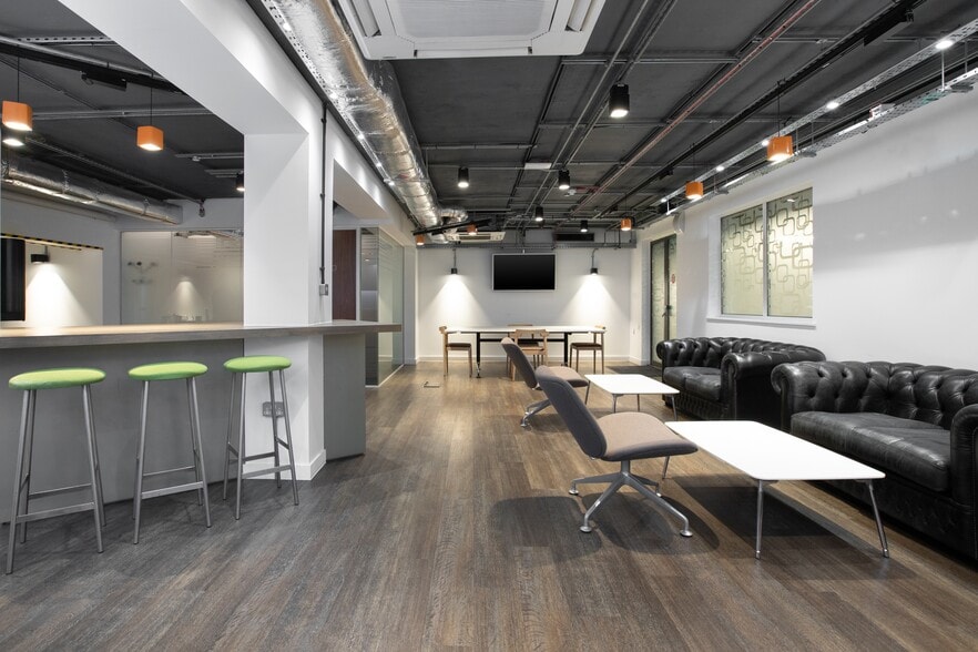25-30 North Row, London for lease - Interior Photo - Image 3 of 10