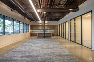 200 E Baker St, Costa Mesa, CA for lease Interior Photo- Image 2 of 4