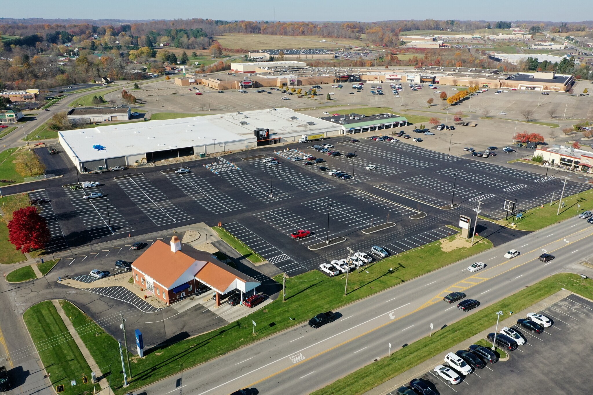 3515 N Maple Ave, Zanesville, OH for lease Aerial- Image 1 of 4