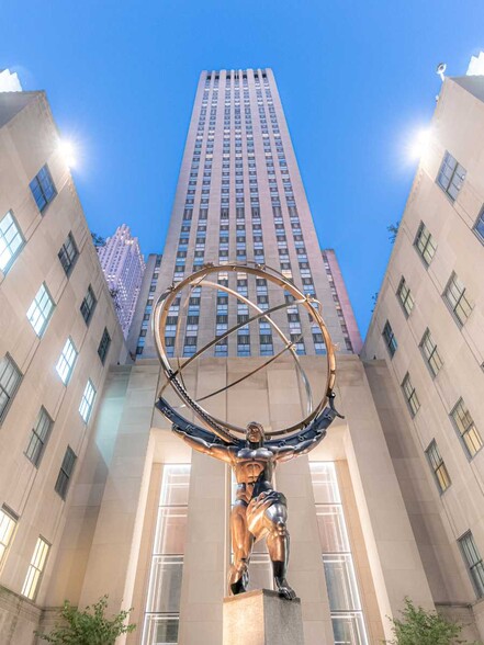 45 Rockefeller Plz, New York, NY for sale - Building Photo - Image 1 of 1