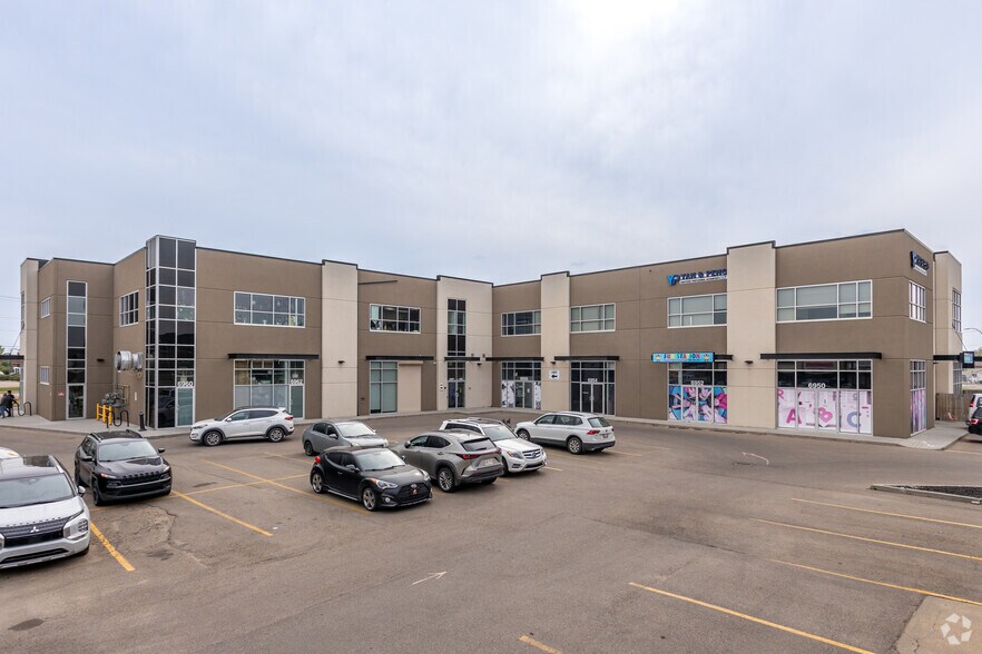 6950-6970 76 Av NW, Edmonton, AB for lease - Building Photo - Image 2 of 2