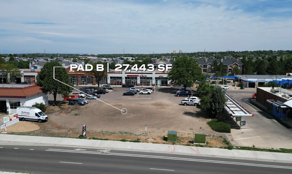 Central Park Shopping Ctr, Denver, CO à louer - Aérien - Image 3 de 7
