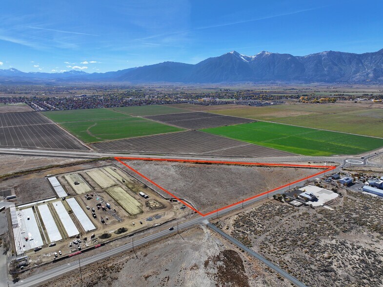 1450 Mid Valley Blvd, Minden, NV à vendre - Photo du bâtiment - Image 2 de 11