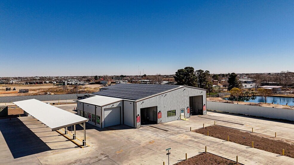 3720 N Moss Ave, Odessa, TX à vendre - Photo du bâtiment - Image 2 de 20