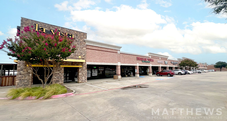 1008-1012 E Hebron Pky, Carrollton, TX for lease - Building Photo - Image 1 of 5