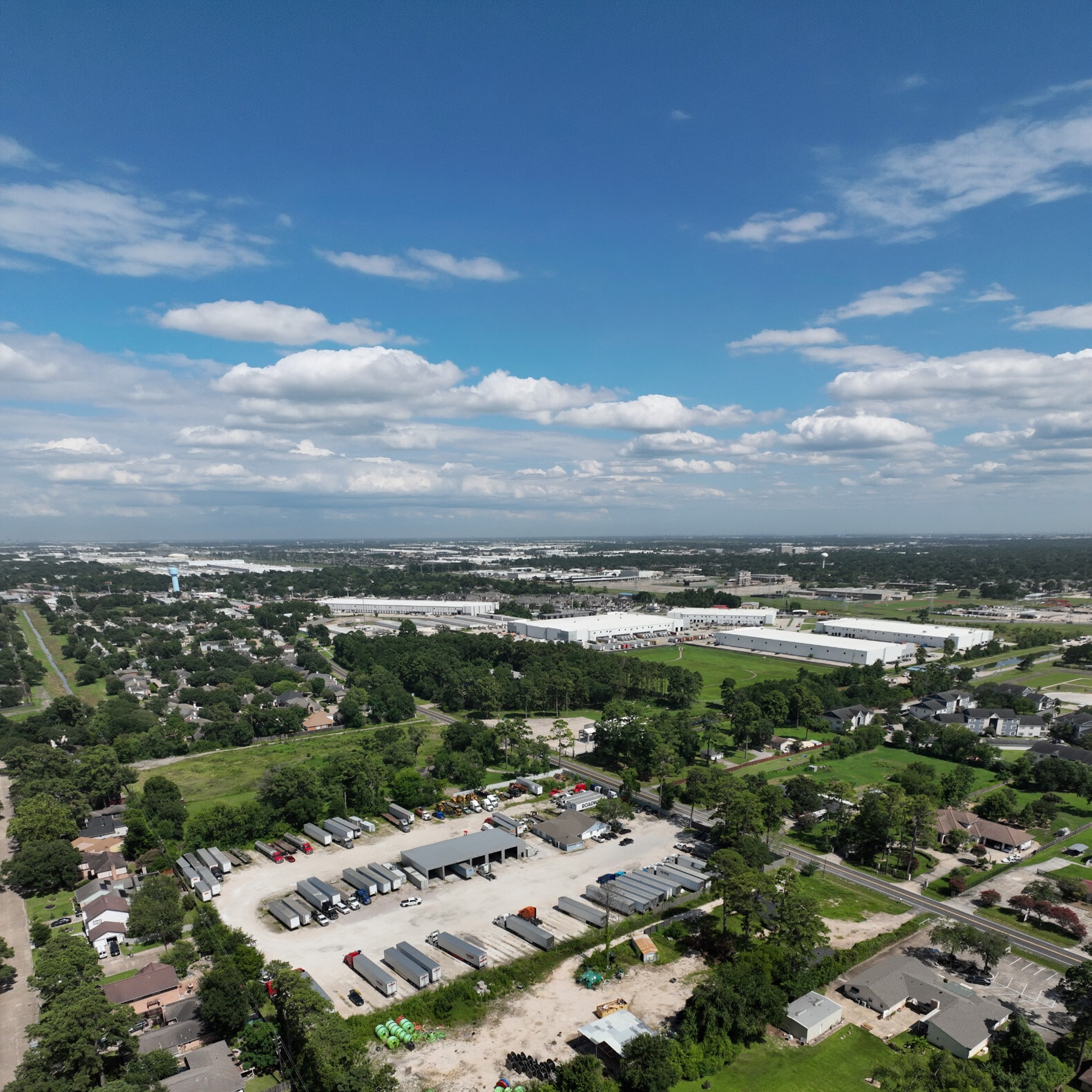 10660 Woodedge Dr, Houston, TX à vendre Photo principale- Image 1 de 5