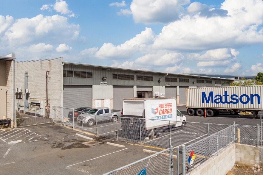94-200 Pupuole St, Waipahu, HI for lease - Building Photo - Image 2 of 3