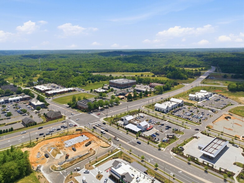 13075 Plaza Extension rd, Charlotte, NC for sale - Building Photo - Image 3 of 5