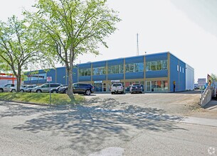 9333 37 Av NW, Edmonton, AB for lease Interior Photo- Image 1 of 8