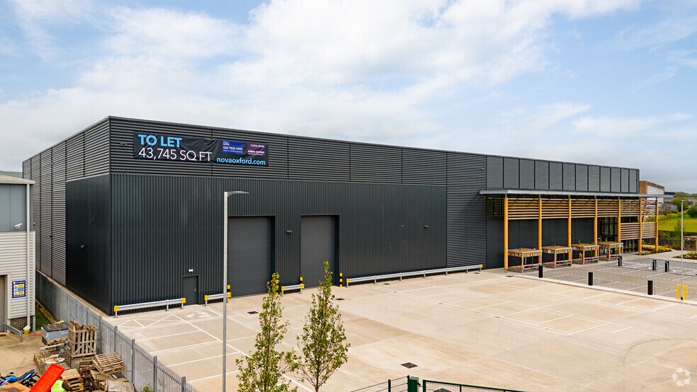 Oxford Rd, Oxford à louer - Photo du bâtiment - Image 2 de 8