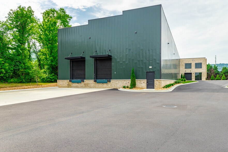 5402 Ooltewah Ringgold Rd, College Dale, TN à louer - Photo du bâtiment - Image 3 de 20